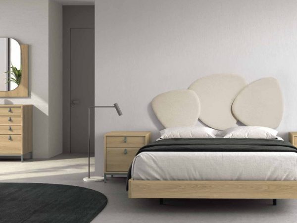 Dormitorio de matrimonio con cabecero tapizado Ref.09 195E