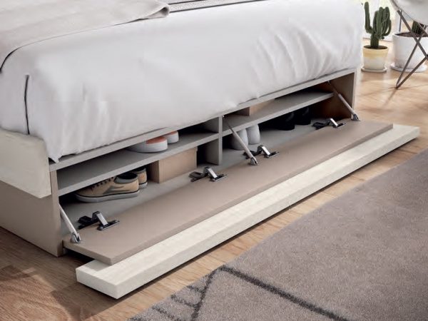 Dormitorio de matrimonio moderno con luces led y Cama con zapatero Ref.Elt 03 2542